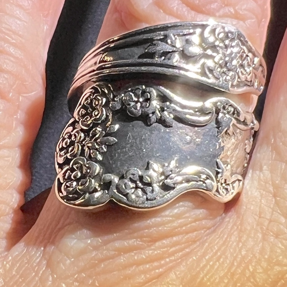 Silver spoon ring